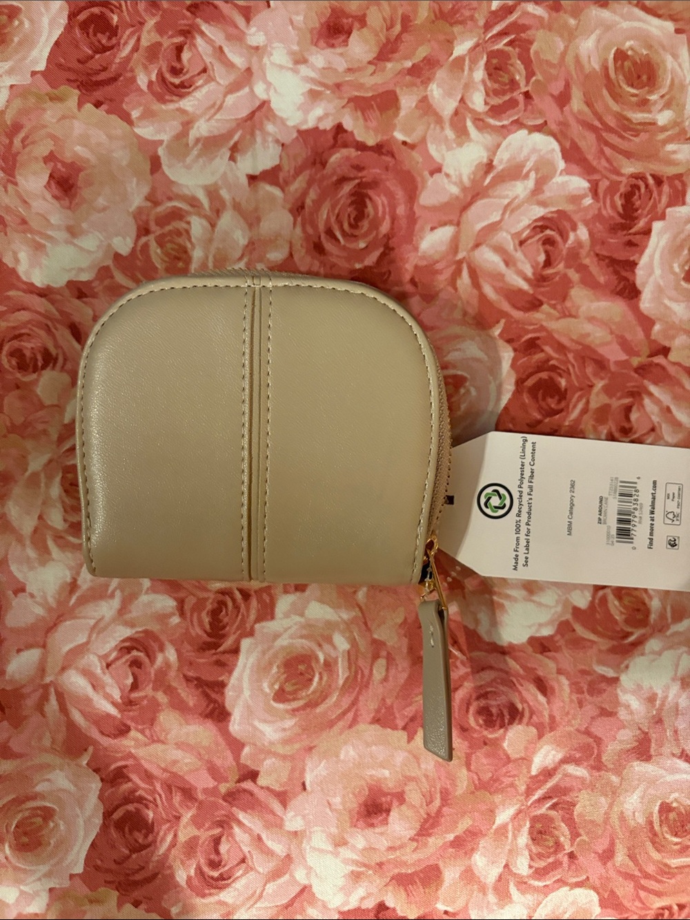 Beige Women's Zip Wallet - Unbranded